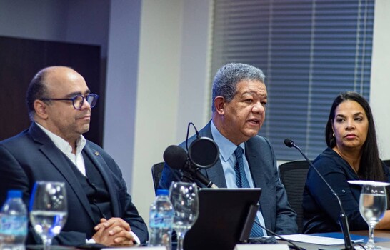 Leonel Fern&aacute;ndez: Tocar la Ley de Cine ser&iacute;a herir de muerte la industria