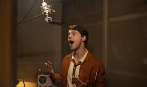 Netflix estrenar&aacute; el 9 de octubre Aquel, la serie basada en la vida de Raphael