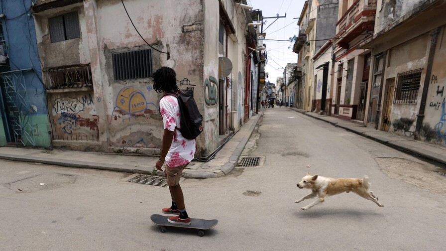 La CE destina a Cuba 10 millones de euros más en ayudas ante el deterioro humanitario La CE destina a Cuba 10 millones de euros más en ayudas ante el deterioro humanitario