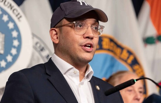 Concejal dominicano de NY acusa a empresa de evadir millones de d&oacute;lares en peajes por congesti&oacute;n