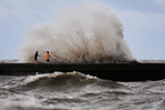 La tormenta tropical Bertha toca tierra en Luisiana y mantiene en alerta a la costa del Golfo