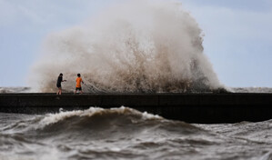 La tormenta tropical Bertha toca tierra en Luisiana y mantiene en alerta a la costa del Golfo