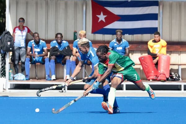 Atleta cubano de hockey sobre c&eacute;sped abandona su delegaci&oacute;n antes de la inauguraci&oacute;n de los JCC