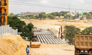 Solo resta un edificio por desalojar para iniciar el t&uacute;nel de la avenida Rep&uacute;blica de Colombia