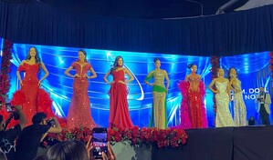 Elegancia y talento marcan la gala preliminar del Miss RD Universo