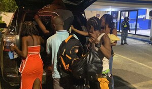 La Polic&iacute;a intercepta yipeta con 10 haitianos indocumentados en Mao