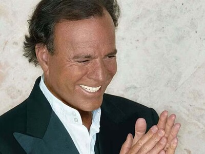 Julio Iglesias demanda a Yolanda Díaz por intromisión en su honor