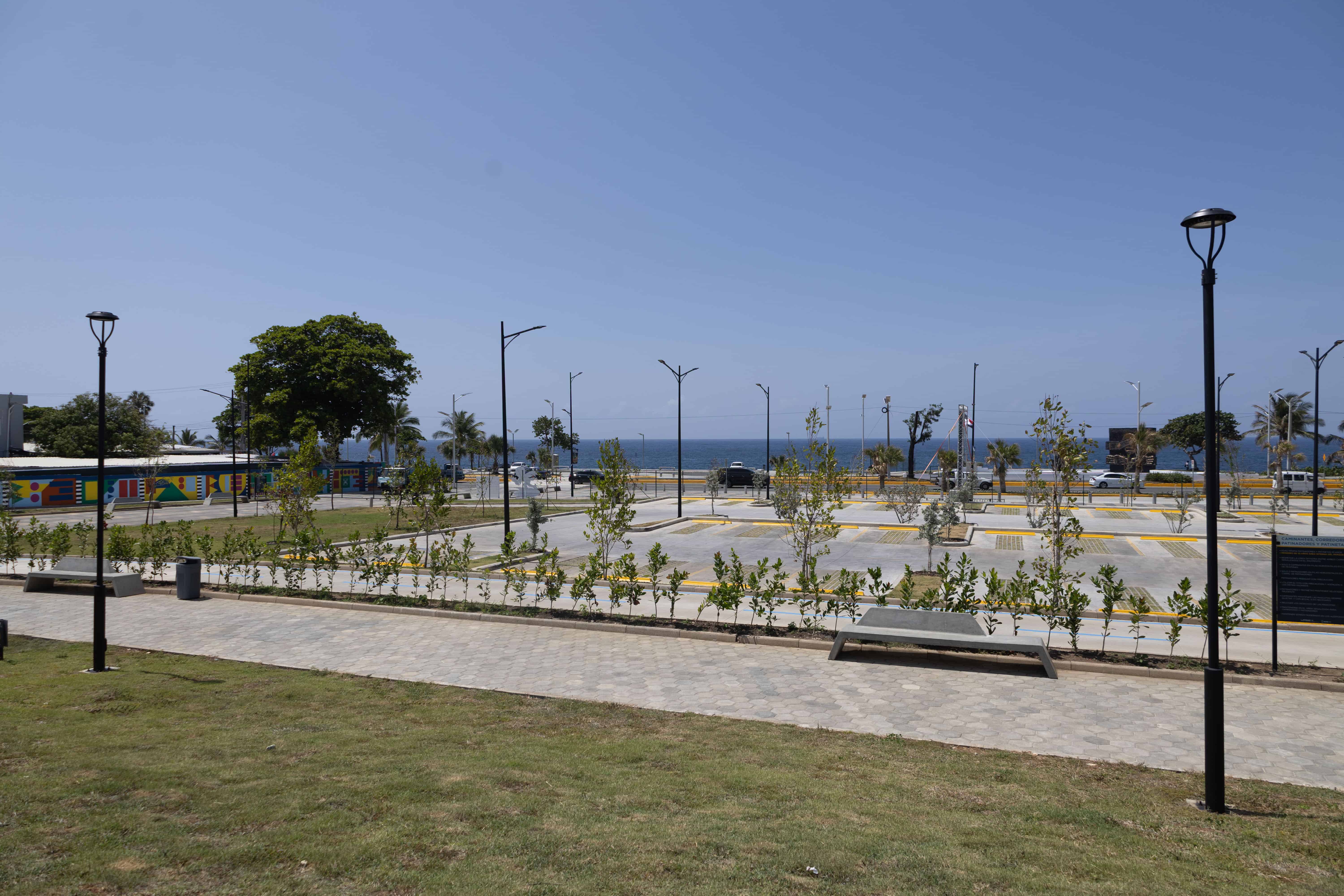 Alrededores del Malec&oacute;n embellecidas