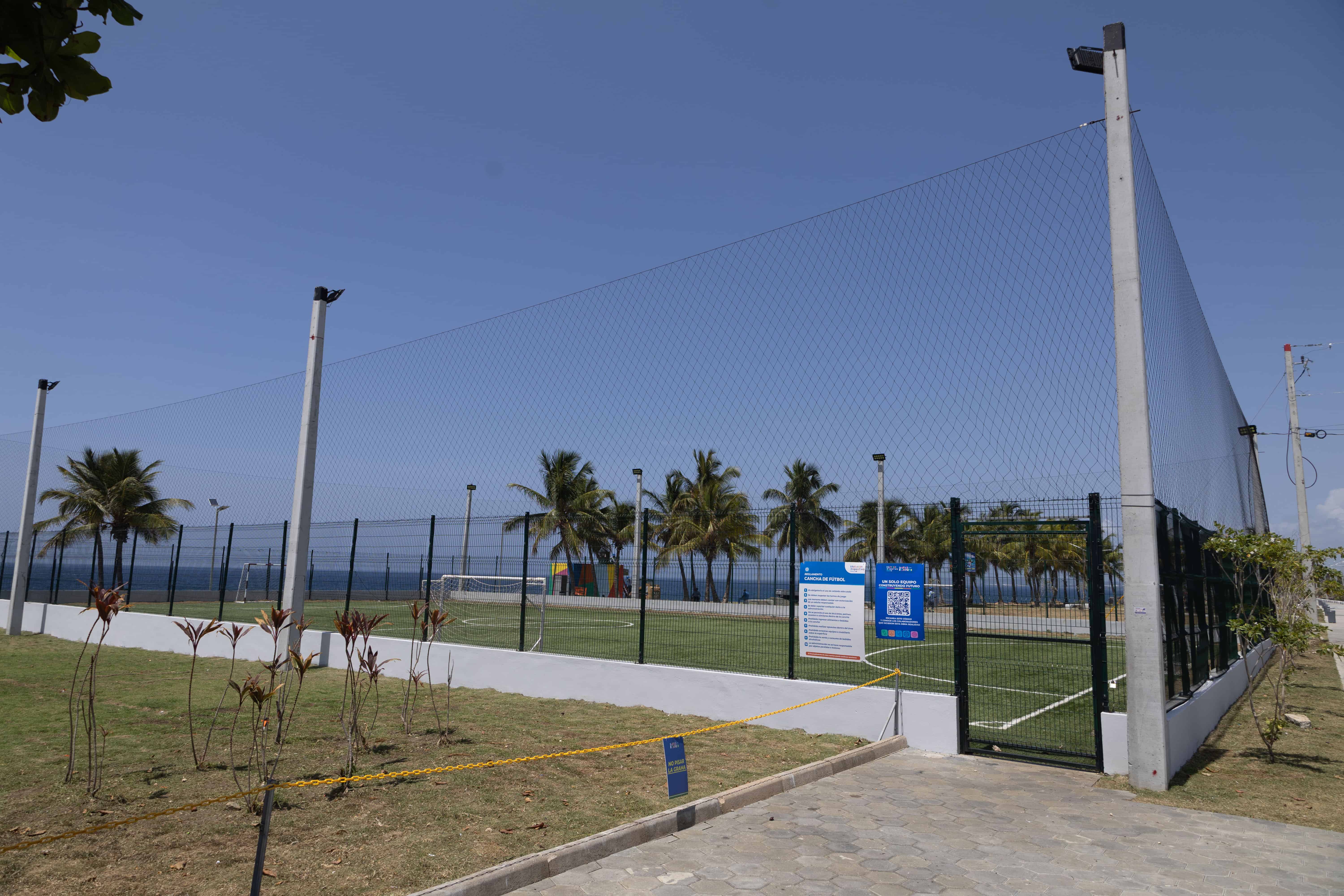 Alrededores del Malec&oacute;n embellecidas