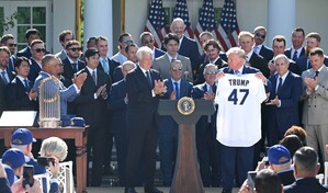 Dodgers vuelven a la Casa Blanca de Trump pese al enfado de aficionados