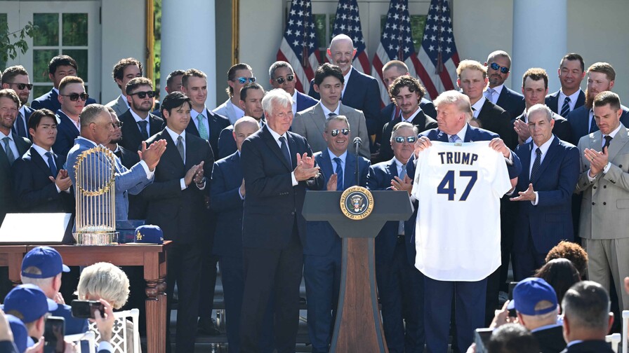 Dodgers vuelven a la Casa Blanca de Trump pese al enfado de aficionados