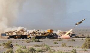 Irán asegura que seguirá atacando intereses de EE. UU. hasta su rendición total
