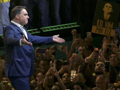 Juez del Supremo de Brasil suspende jefe de la policía en plena crisis
