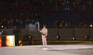 F&eacute;lix S&aacute;nchez encendi&oacute; el fuego centrocaribe&ntilde;o en merecido homenaje