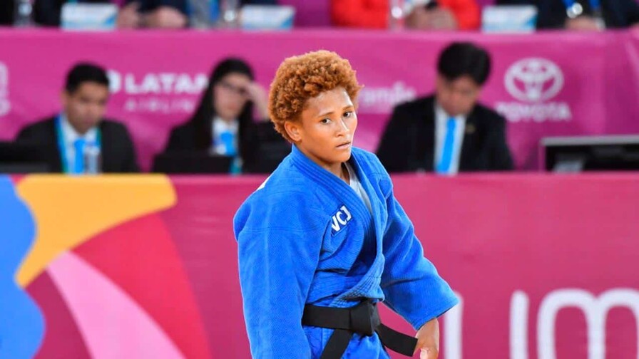 &iexcl;Plata para RD! Estefan&iacute;a Soriano sube al podio en judo