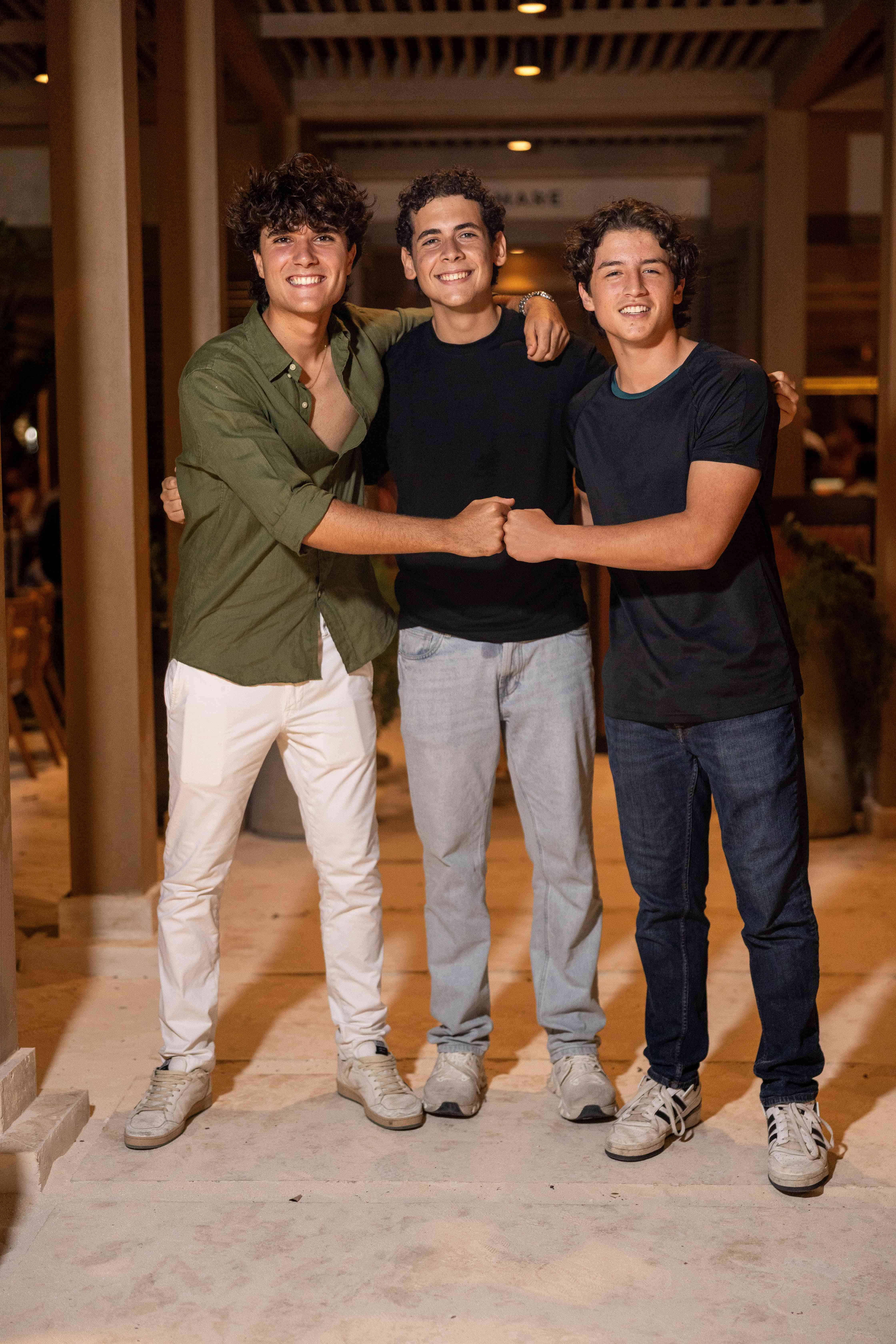 Bruno Guillén, Francisco Alba, Alejandro Salazar.
