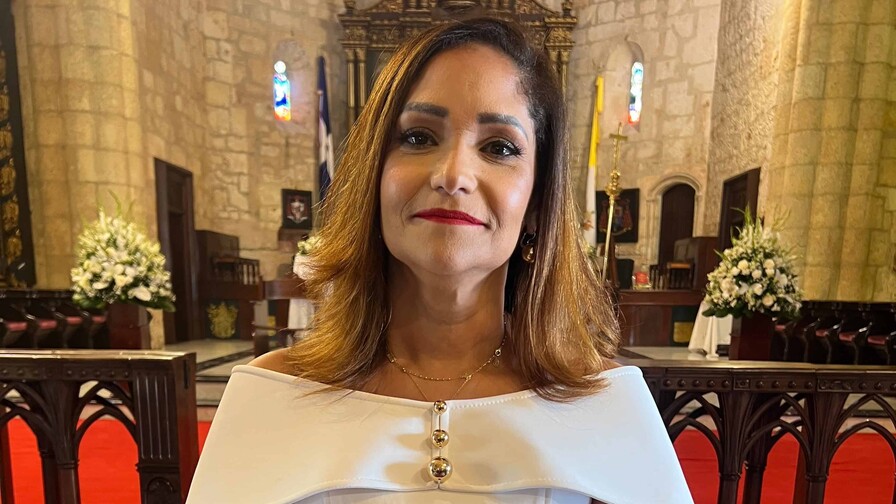 Rosa Olga Medrano es reelecta presidenta de ADORA en asamblea por el centenario de la radio Rosa Olga Medrano es reelecta presidenta de ADORA en asamblea por el centenario de la radio
