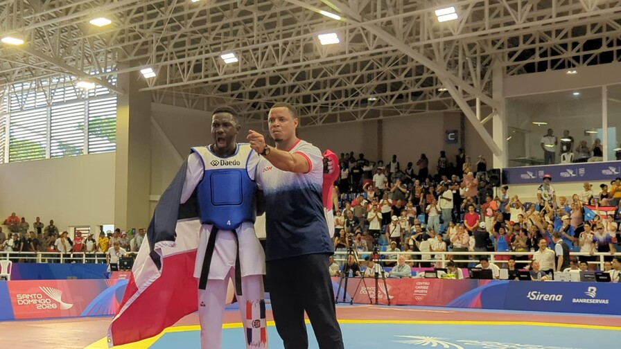 Bernardo Pié logra el oro en taekwondo