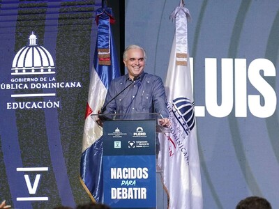 Ministro de educación encabeza apertura de campeonato de debates