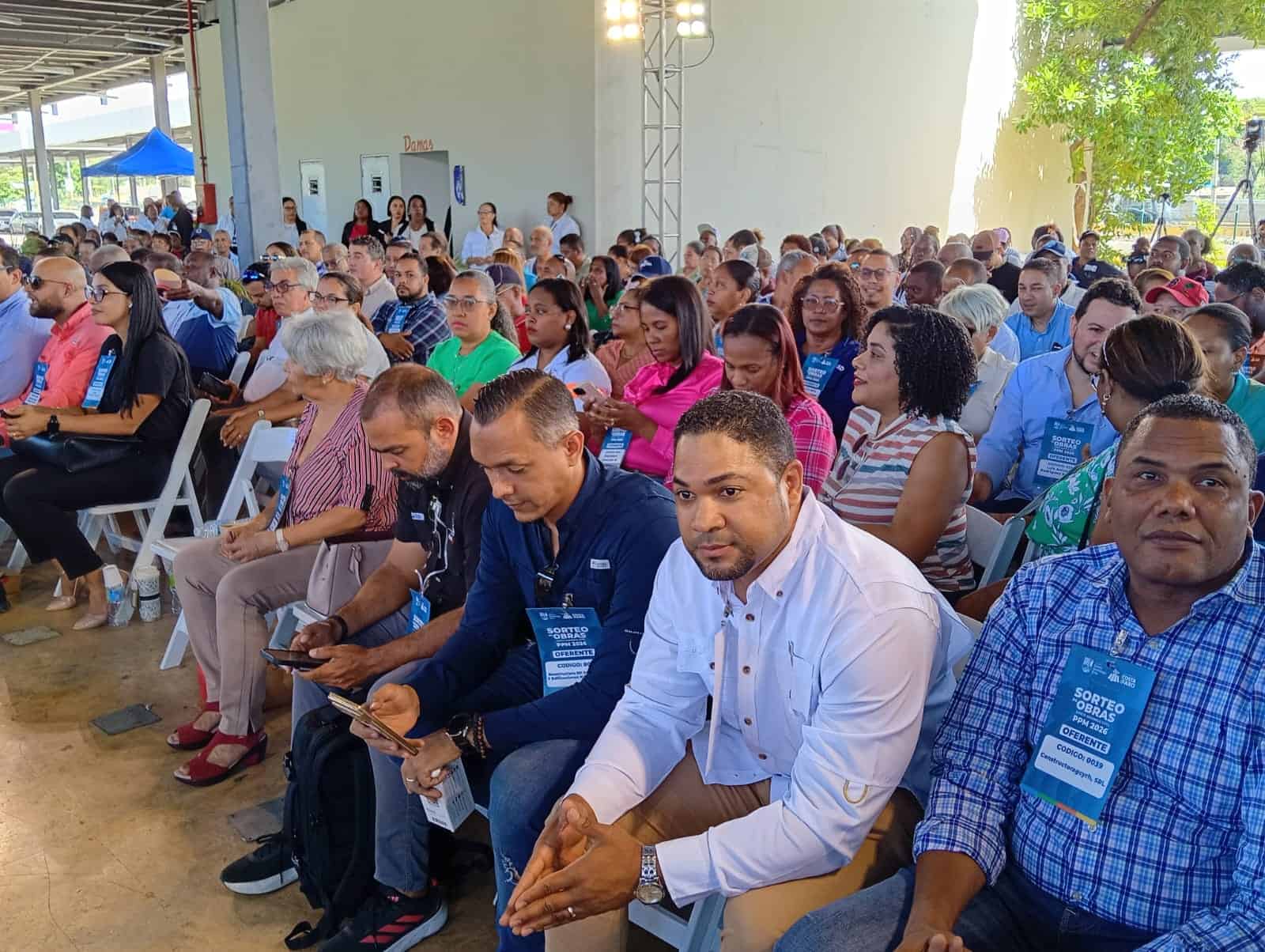 Los oferentes son profesionales de la ingenier&iacute;a.