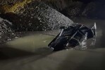 Cuatro personas mueren tras caer una yipeta a un r&iacute;o en Ban&iacute;