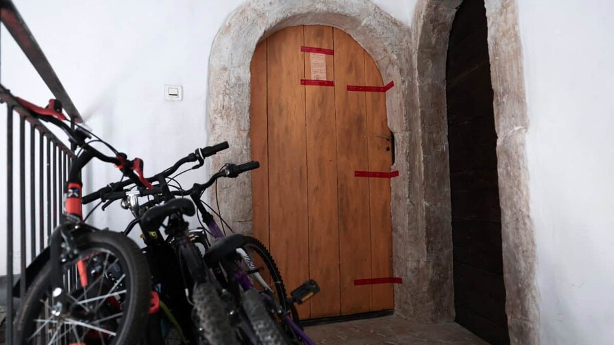 Hallan cinco bebés muertos en un domicilio en Francia