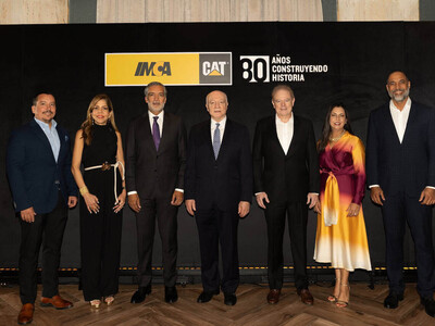 IMCA reconoce a clientes con más de tres décadas de trayectoria