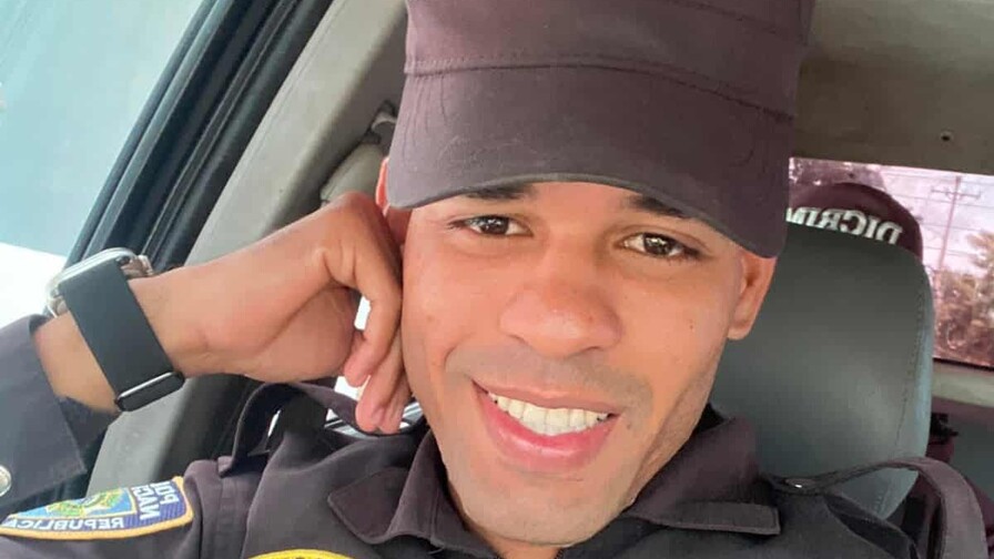 Fallece sargento de la Polic&iacute;a que mat&oacute; a su expareja y se hiri&oacute; de bala en la provincia Duarte