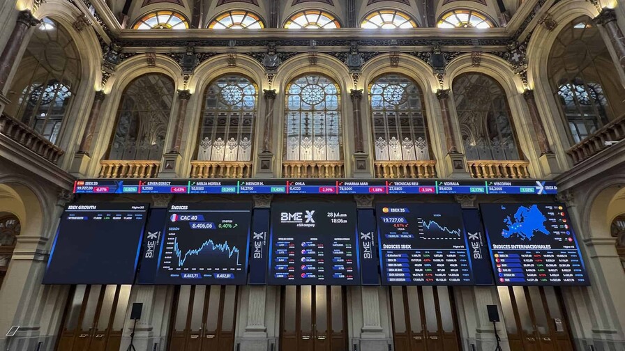 El petr&oacute;leo brent cae un 4.83 %, hasta 84.09 d&oacute;lares, ante la desescalada en Oriente Medio
