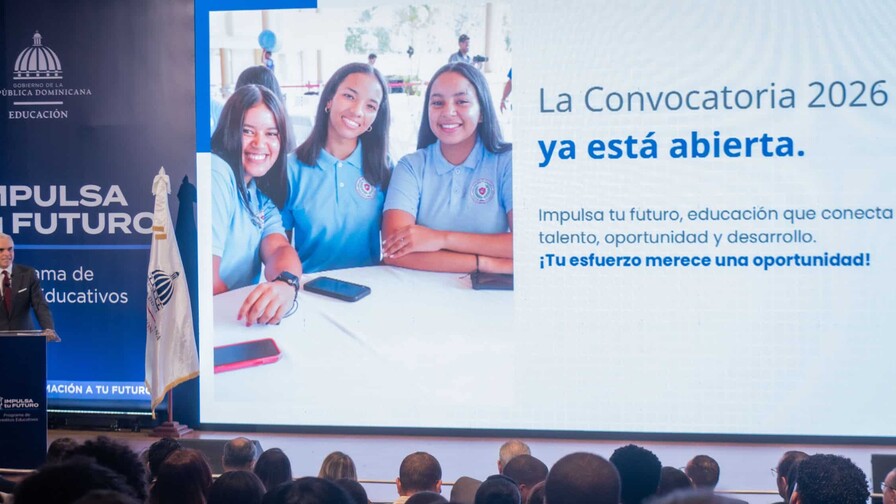 Minerd lanza programa de cr&eacute;ditos para financiar estudios superiores en el pa&iacute;s y el extranjero