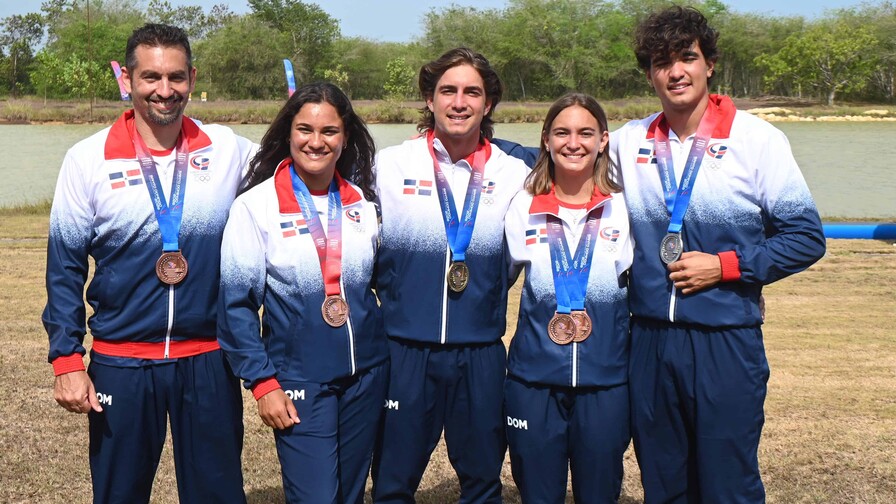 Esquí náutico sigue indetenible: Robert y Andrea Pigozzi se reparten oro y plata