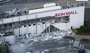 Un muerto y varias personas atrapadas tras colapso de centro comercial en Japón por terremoto