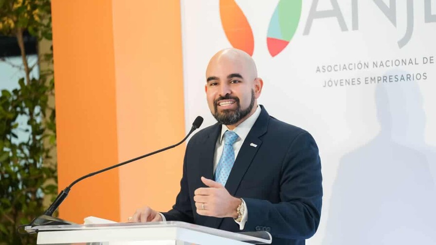 J&oacute;venes graduandos y ecosistema empresarial