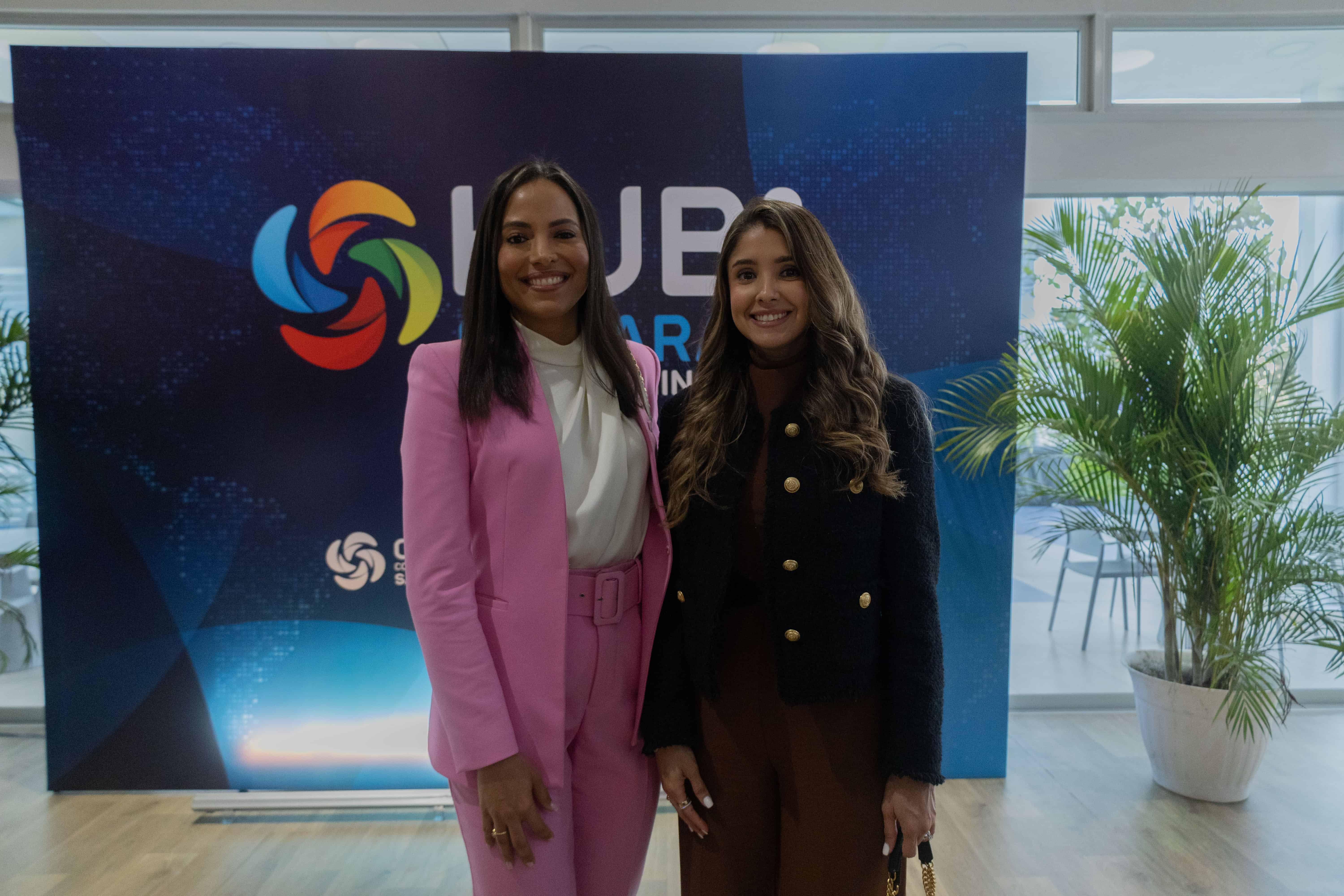 Jessica de la Rosa y Laura Méndez.