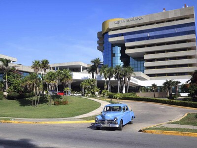 Cuba enfrenta salida de cadenas hoteleras por presiones de EE.UU.