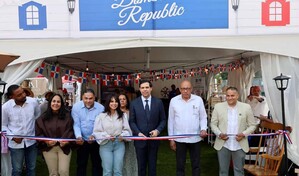 Roberto Ángel Salcedo encabezó el Festival de Cultura Panamericano en Toronto