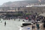 Cerrada la frontera entre España y Marruecos en Melilla Cerrada la frontera entre España y Marruecos en Melilla