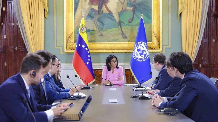 Rodríguez aborda con el FMI el uso de reservas para la recuperación tras los sismos Rodríguez aborda con el FMI el uso de reservas para la recuperación tras los sismos