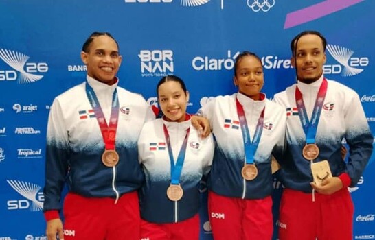 Dominicana conquista doble bronce en trampol&iacute;n sincronizado en la gimnasia de los Juegos