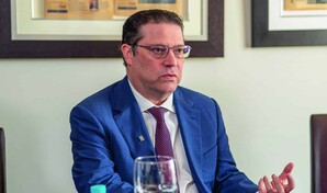 Eduardo Sanz Lovat&oacute;n: "RD va a terminar muy bien sin perder un &aacute;pice de competitividad"