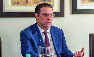 Eduardo Sanz Lovat&oacute;n: "RD va a terminar muy bien sin perder un &aacute;pice de competitividad"