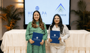 Hodelpa Hospitality y Adompretur fortalecen alianza para impulsar innovaci&oacute;n en periodismo tur&iacute;stico