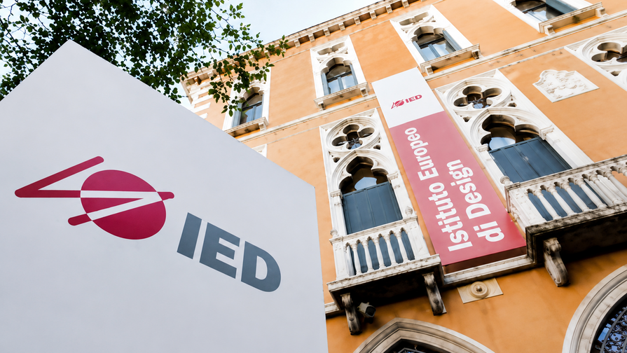 Instituto Europeo retiene títulos de becados dominicanos hasta que Mescyt salde pagos pendientes Instituto Europeo retiene títulos de becados dominicanos hasta que Mescyt salde pagos pendientes
