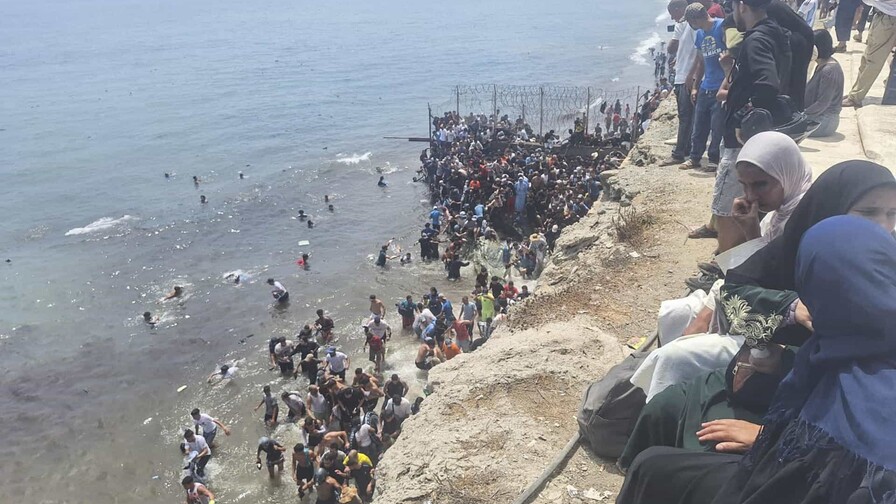 Espa&ntilde;a y Marruecos acuerdan la entrega de quienes han entrado ilegalmente en Ceuta