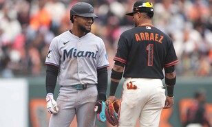 Los Marlins escuchan ofertas por Otto L&oacute;pez tras racha que cambi&oacute; planes