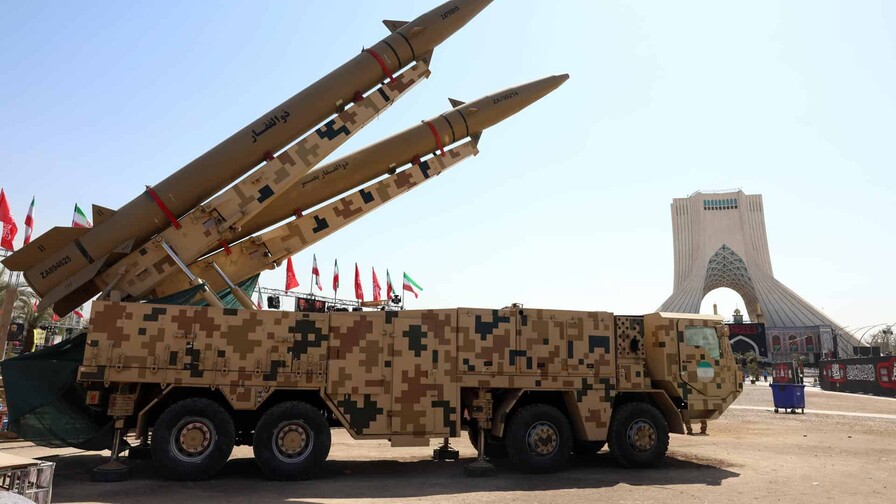 Irán asegura haber destruido tres cazas F-35 de EE. UU. en un ataque a una base en Jordania Irán asegura haber destruido tres cazas F-35 de EE. UU. en un ataque a una base en Jordania