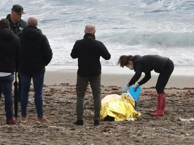 Recuperación de cadáveres en Ceuta tras entrada masiva de migrantes
