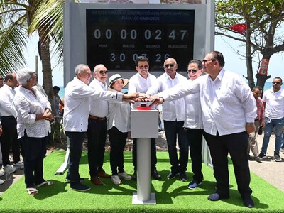 Remodelación playa Los Almendros y malecón en Baní