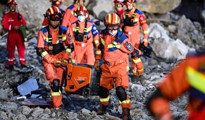 Ascienden a 51 los muertos por el deslizamiento de tierra que afectó al centro de China