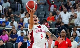 Ma&iacute;ta y Darrell, hacen historia con la selecci&oacute;n dominicana de baloncesto